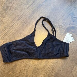 Adorable aerie swim top!